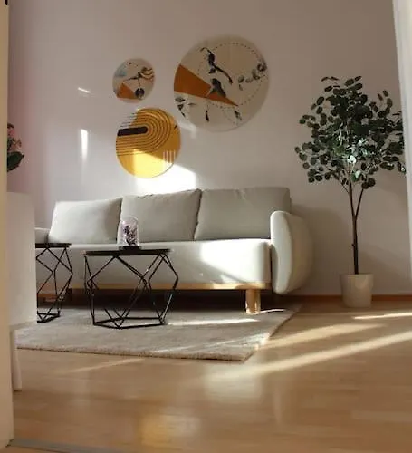 Aldstadt 2,5 Modern Elite Location Balcony *